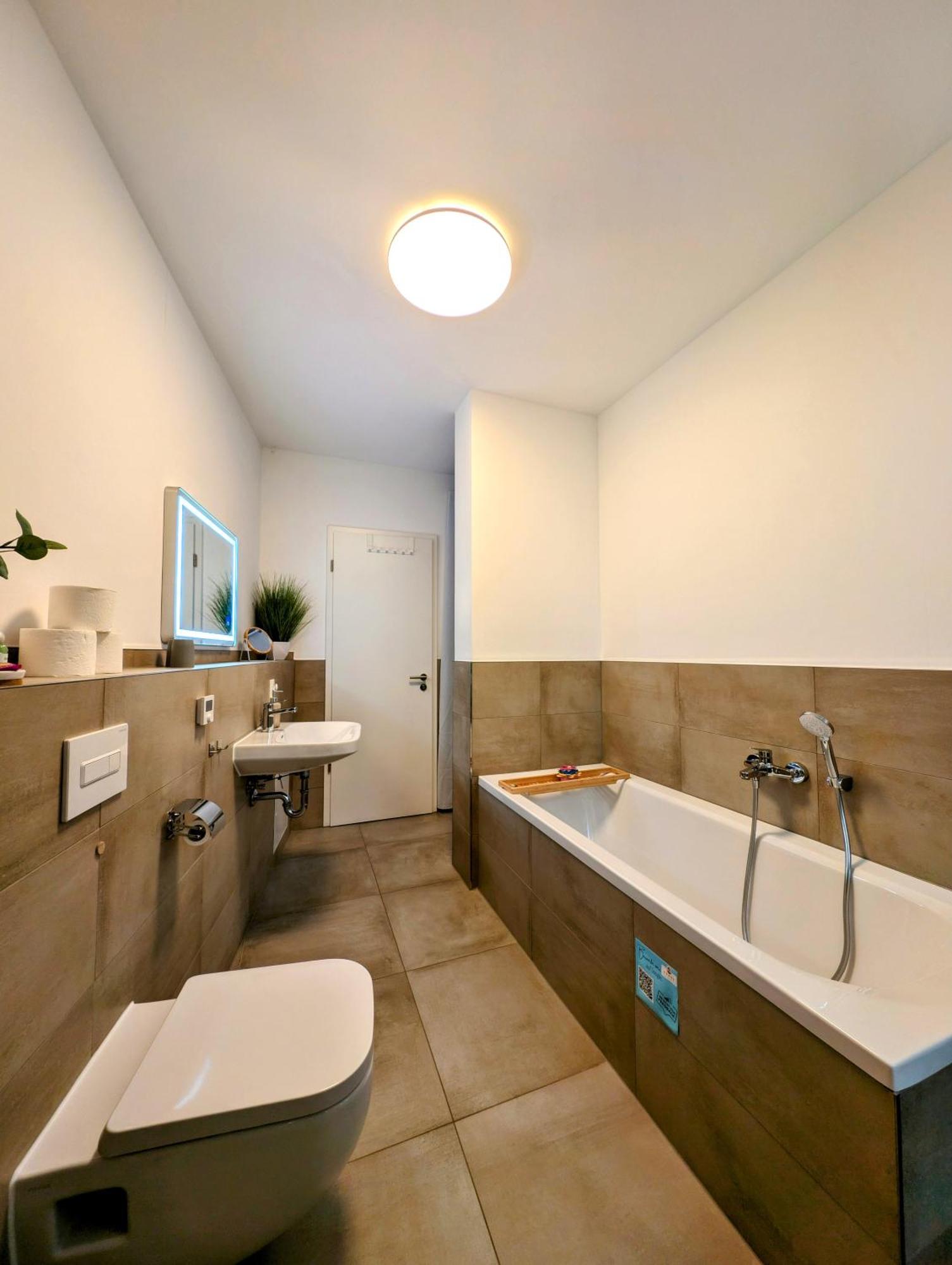Bohnapartments - Altstadtoase - Balkon Und Garten - Wlan แอร์ฟวร์ท ภายนอก รูปภาพ
